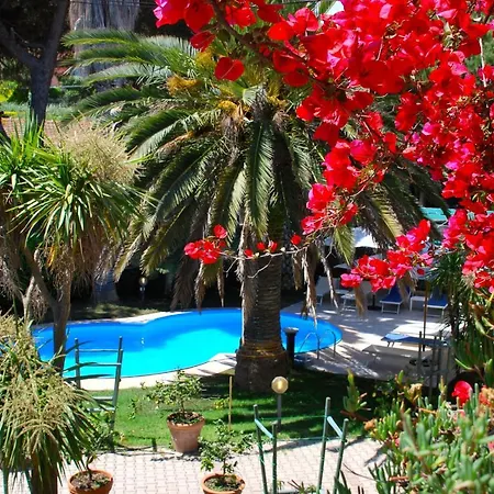 Apart-hotel Dei Fiori