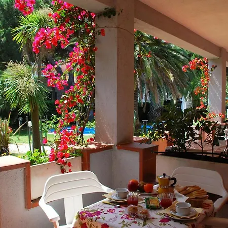 Dei Fiori Lägenhetshotell 4*