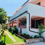 Dei Fiori شقة فندقية 4*