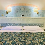 Dei Fiori 4* مارينا دي كامبو